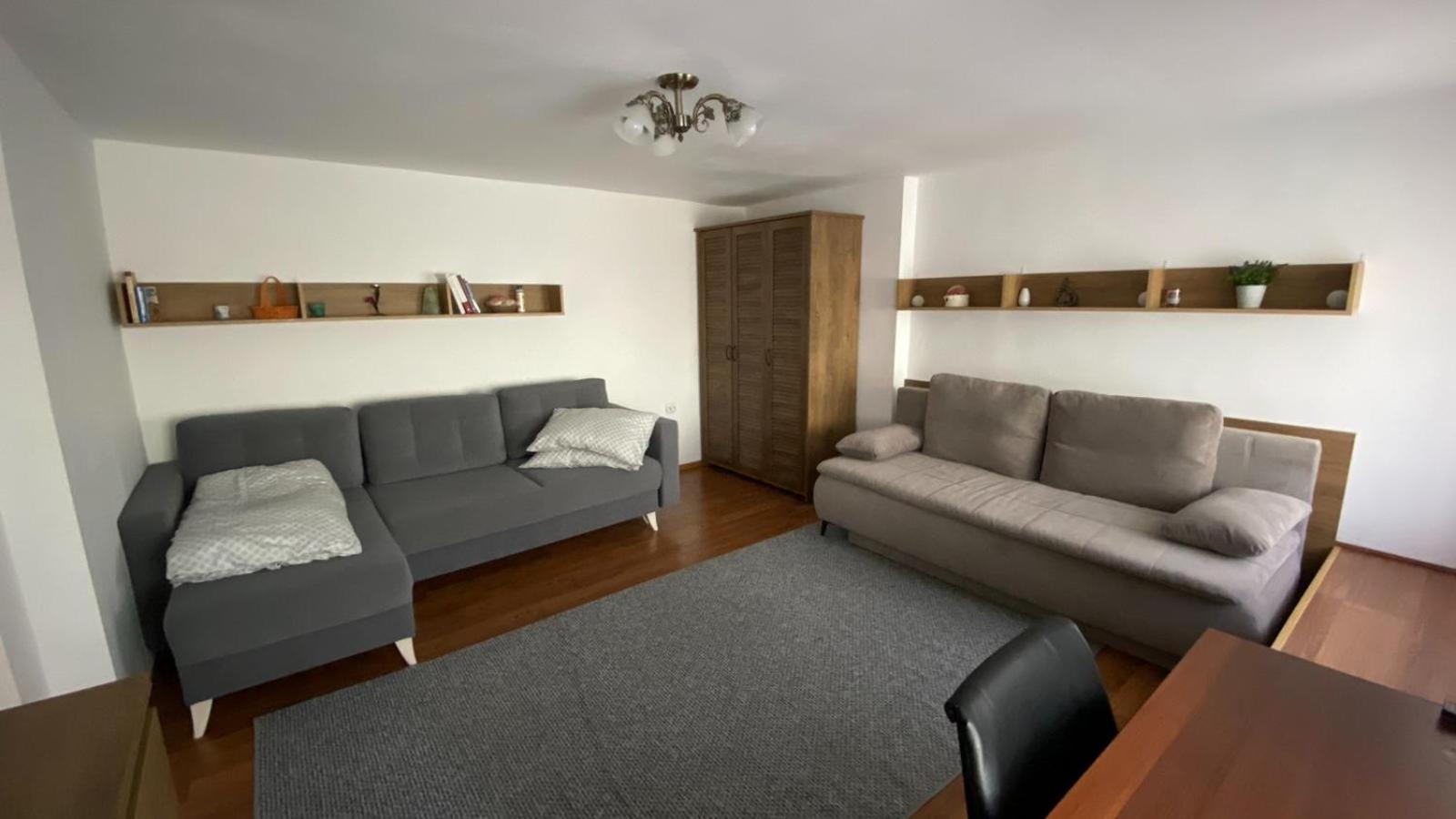 Bretsara Appartement Bistriţa Buitenkant foto